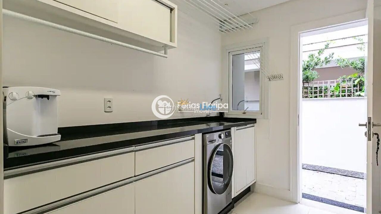 Casa para aluguel de temporada em Florianópolis (Rio Tavares)