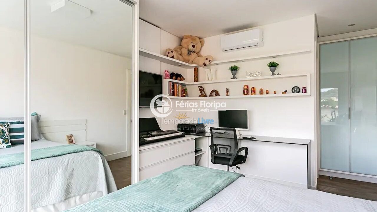 Casa para aluguel de temporada em Florianópolis (Rio Tavares)