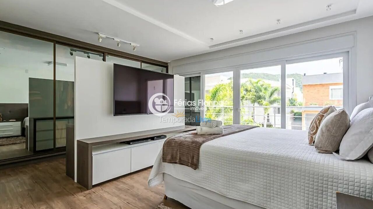 Casa para aluguel de temporada em Florianópolis (Rio Tavares)