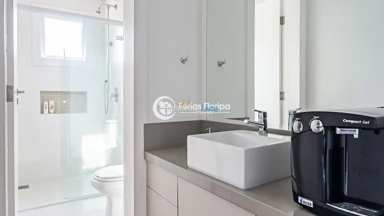 Casa para aluguel de temporada em Florianópolis (Rio Tavares)