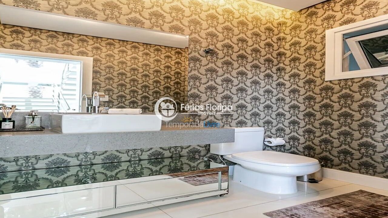 Casa para aluguel de temporada em Florianópolis (Rio Tavares)