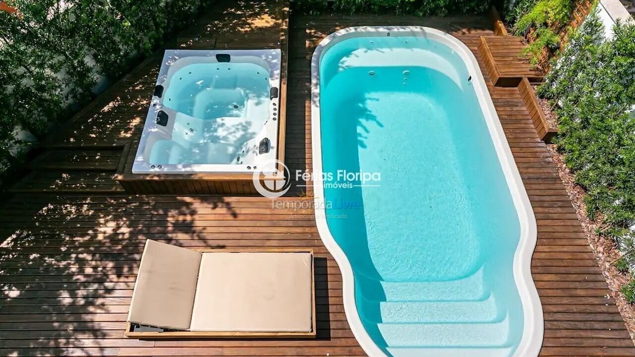 Casa para aluguel de temporada em Florianópolis (Rio Tavares)