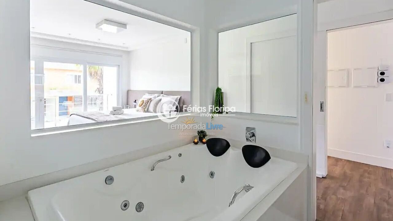 Casa para aluguel de temporada em Florianópolis (Rio Tavares)