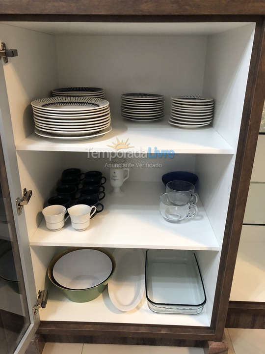 Apartamento para alquiler de vacaciones em Governador Celso Ramos (Praia de Palmas)