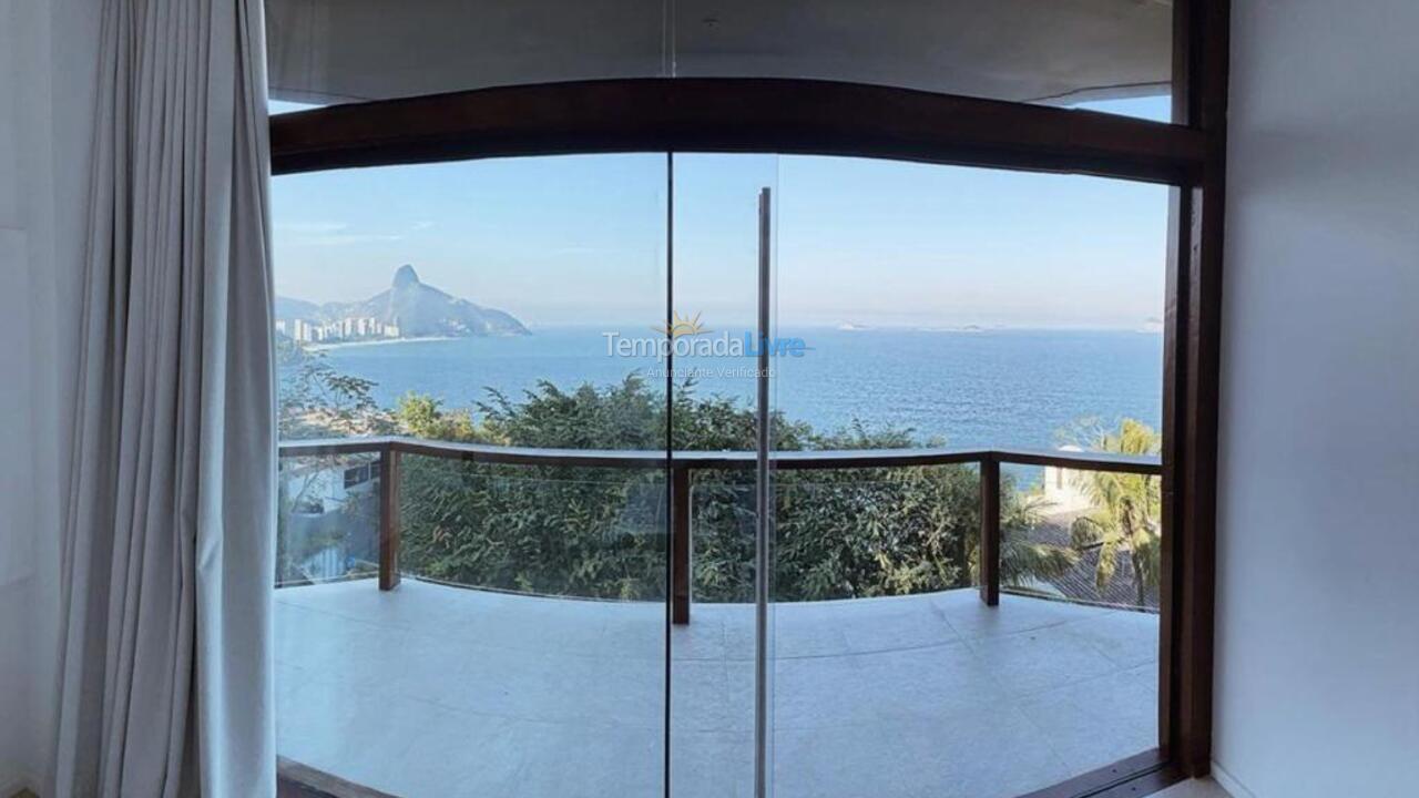 Casa para aluguel de temporada em Rio de Janeiro (Barra da Tijuca)