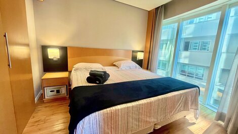 Pisos a 250 metros de Ginásio Ibirapuera C/Estac