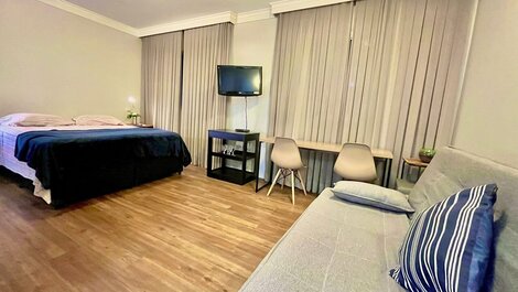 Flat Oscar Freire Hosp. Clinics with Parking