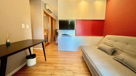 Pisos a 250 metros de Ginásio Ibirapuera C/Estac