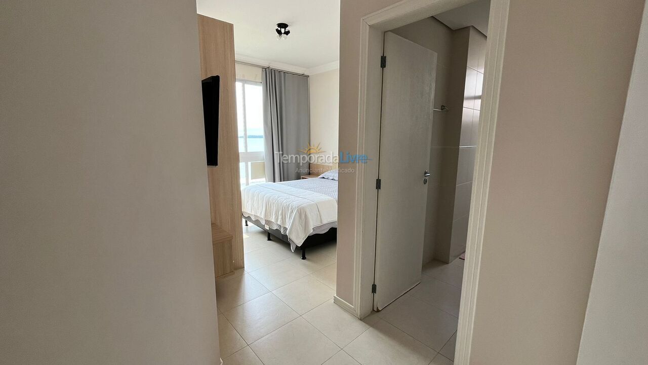 Apartamento para aluguel de temporada em Itapema (Meia Praia)