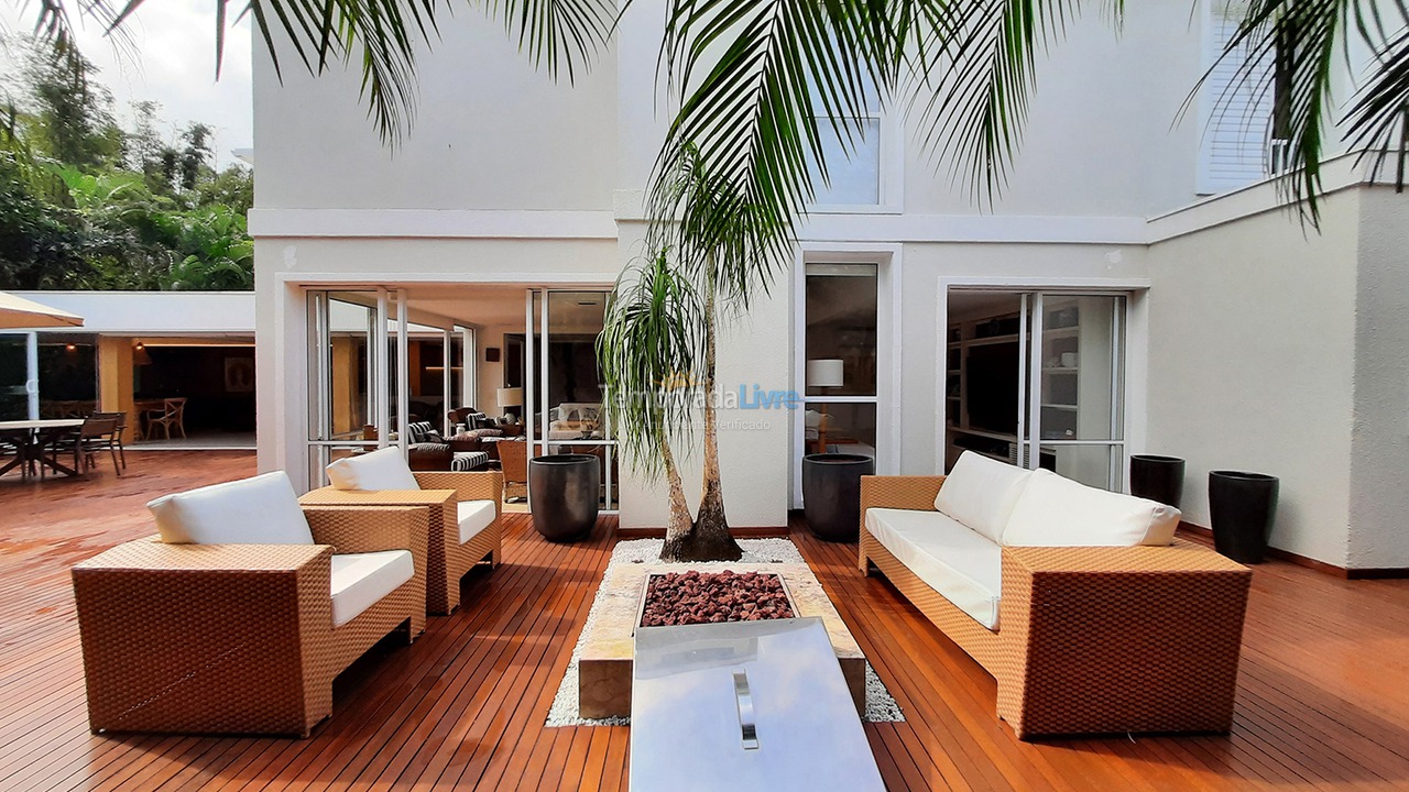 Casa para alquiler de vacaciones em São Sebastião (Juquehy)