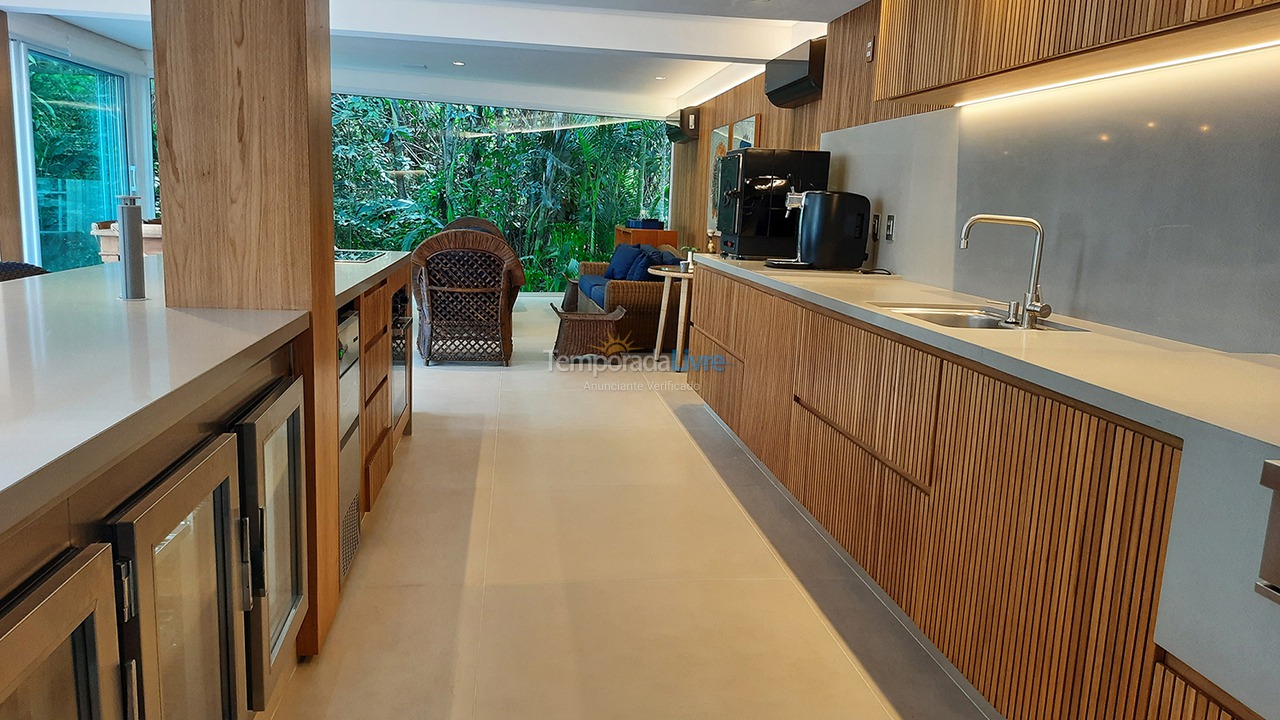 Casa para alquiler de vacaciones em São Sebastião (Juquehy)