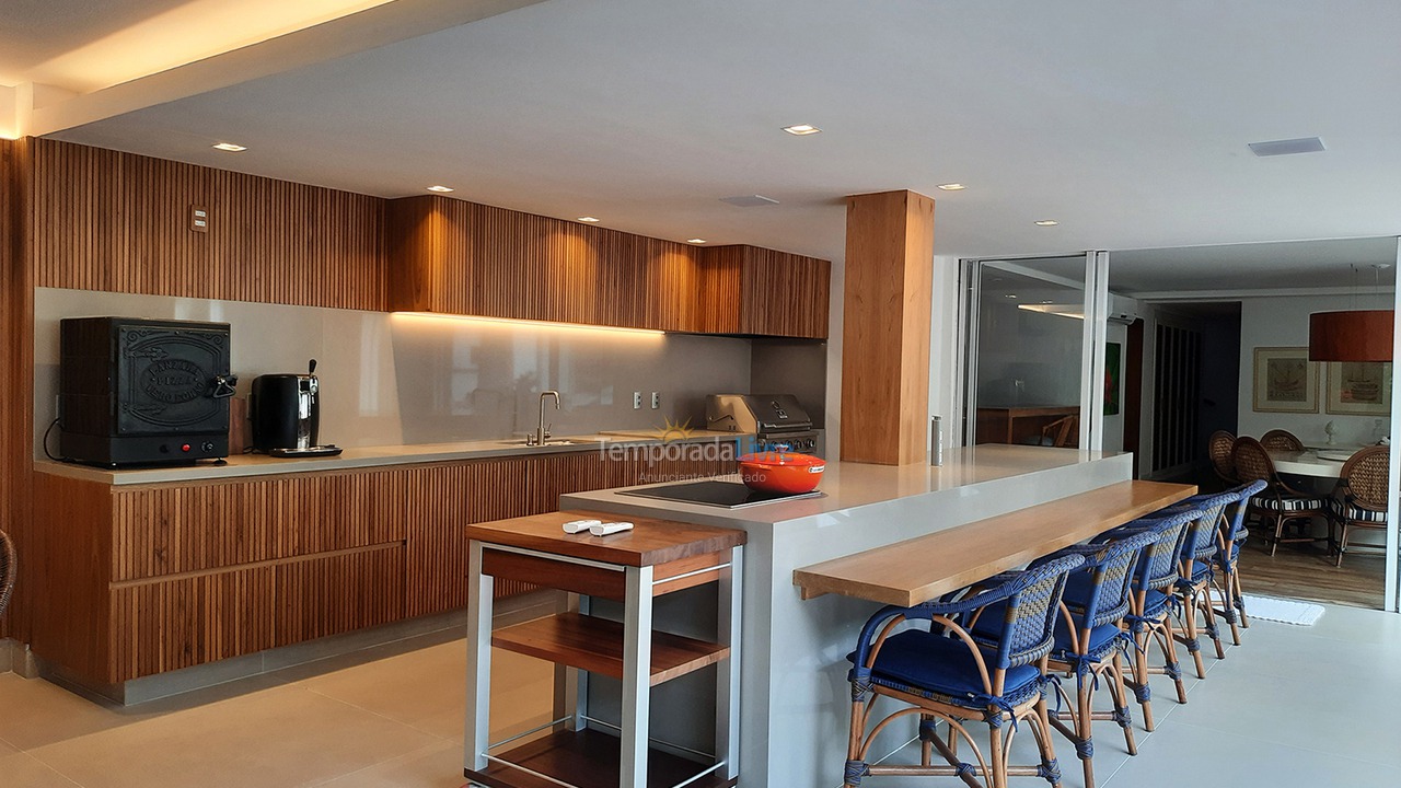 Casa para alquiler de vacaciones em São Sebastião (Juquehy)