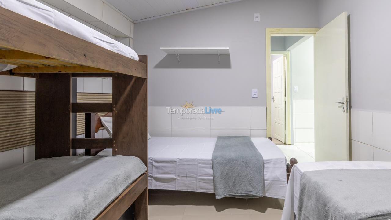 Casa para aluguel de temporada em Santa Cruz Cabrália (Coroa Vermelha)