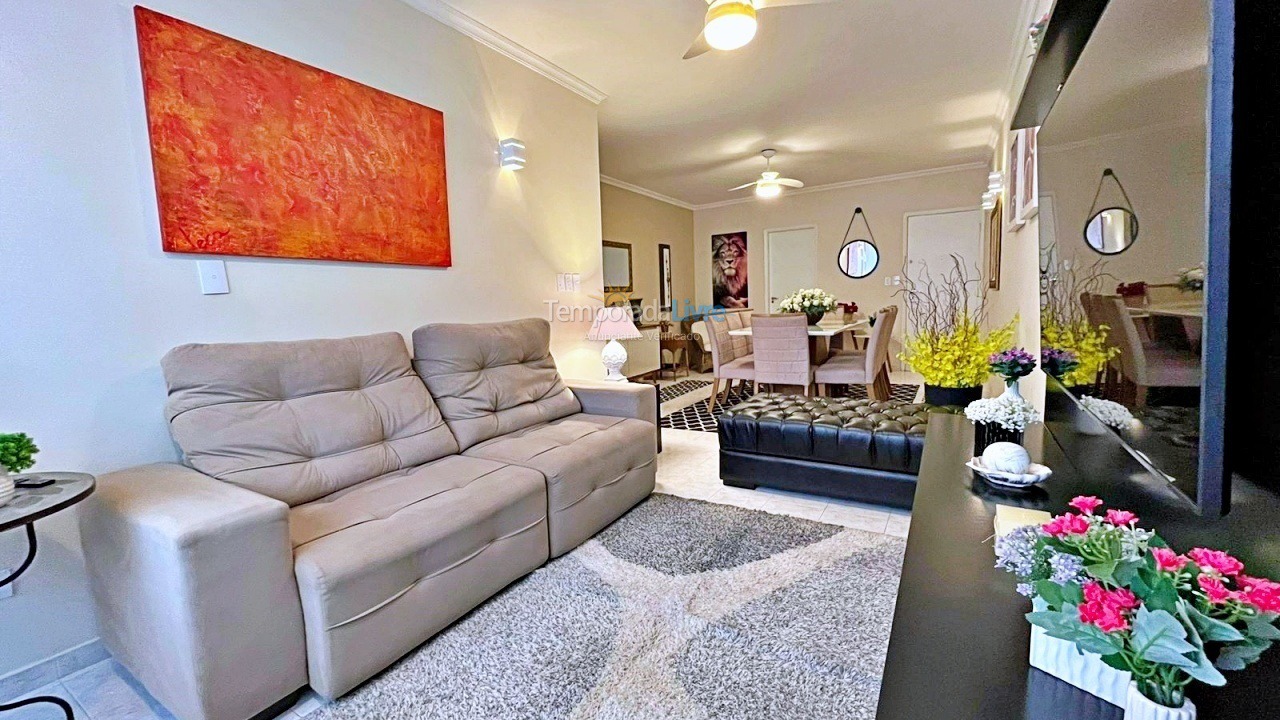 Apartamento para aluguel de temporada em Guarujá (Pitangueiras)