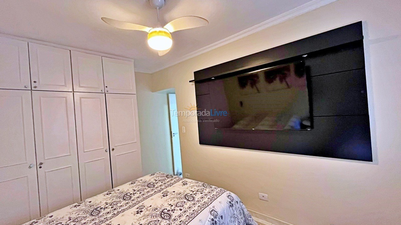 Apartamento para aluguel de temporada em Guarujá (Pitangueiras)