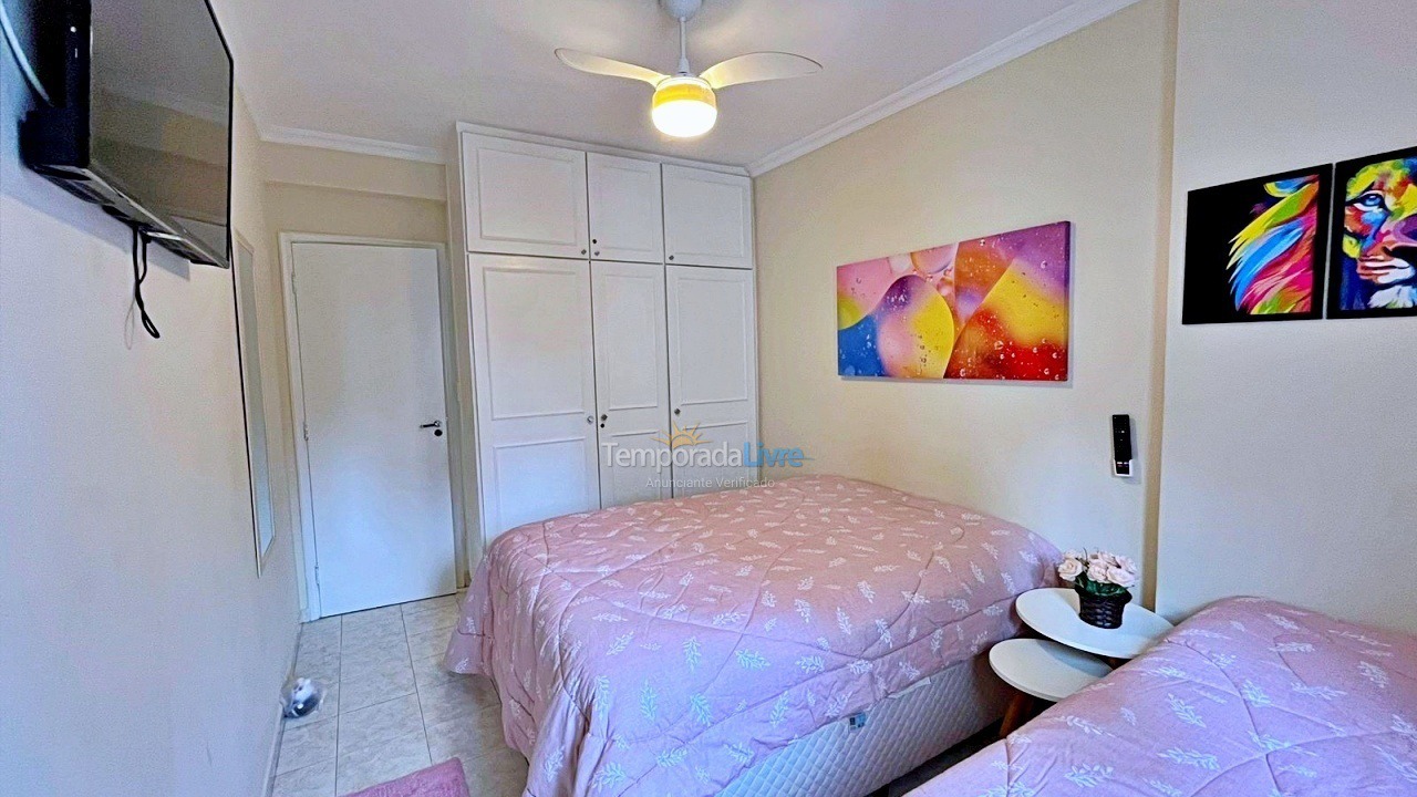 Apartamento para aluguel de temporada em Guarujá (Pitangueiras)