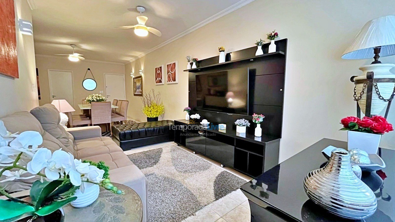 Apartamento para aluguel de temporada em Guarujá (Pitangueiras)