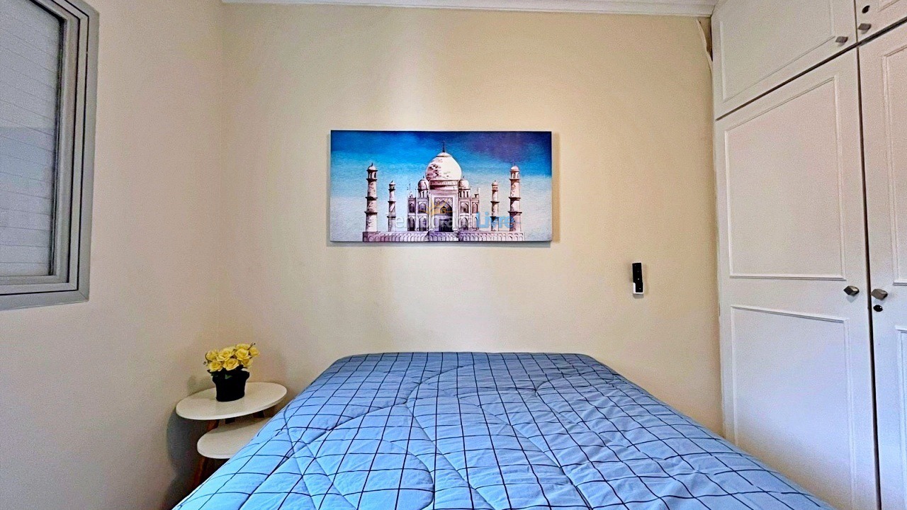 Apartamento para aluguel de temporada em Guarujá (Pitangueiras)