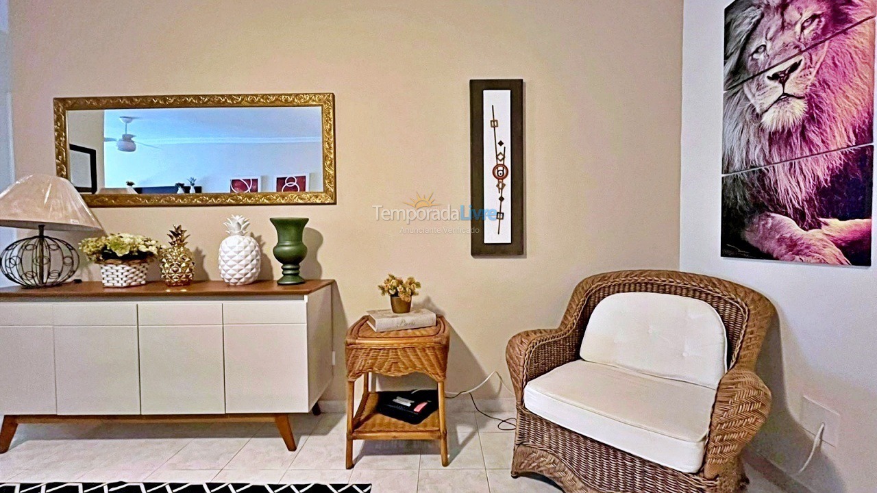 Apartamento para aluguel de temporada em Guarujá (Pitangueiras)