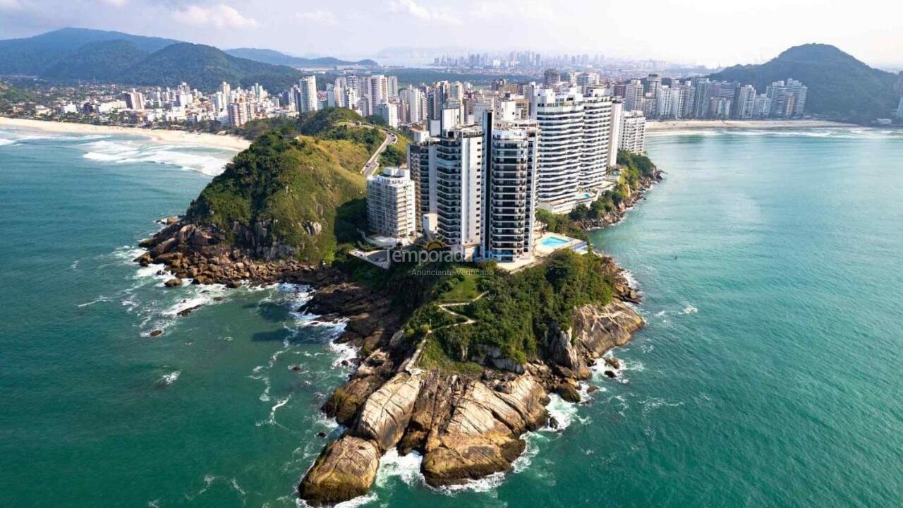 Apartamento para aluguel de temporada em Guarujá (Pitangueiras)