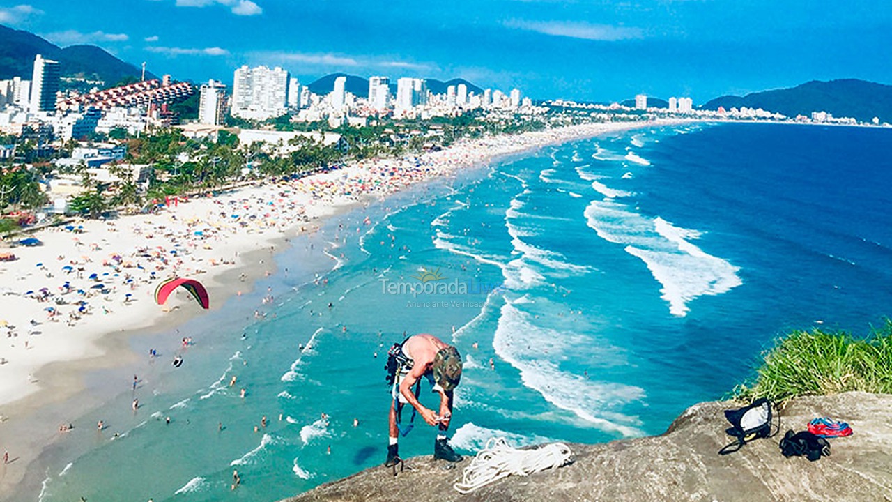 Apartment for vacation rental in Guarujá (Enseada)