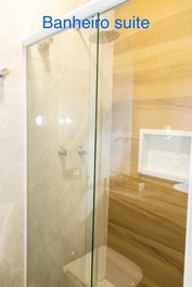 Apartamento reformado ubicado en Areia Cond. Ouro Preto y Sabará en el malecón