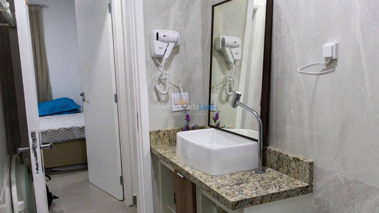 Apartamento para alquiler de vacaciones em Guarujá (Pitangueiras)