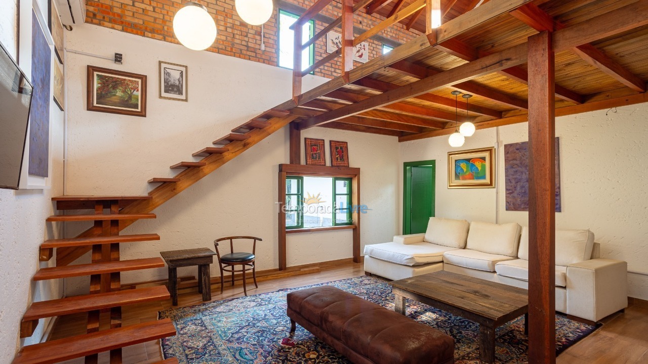 Chácara / sítio para aluguel de temporada em Tijucas (Oliveira)