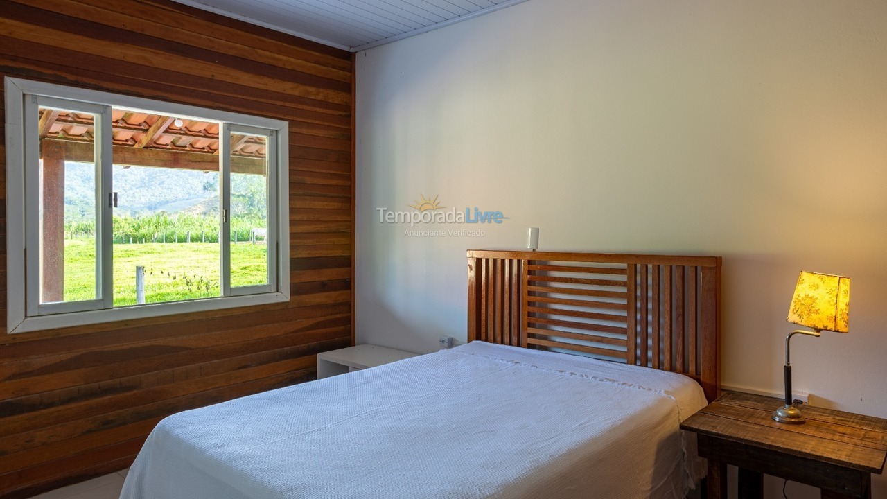 Chácara / sítio para aluguel de temporada em Tijucas (Oliveira)