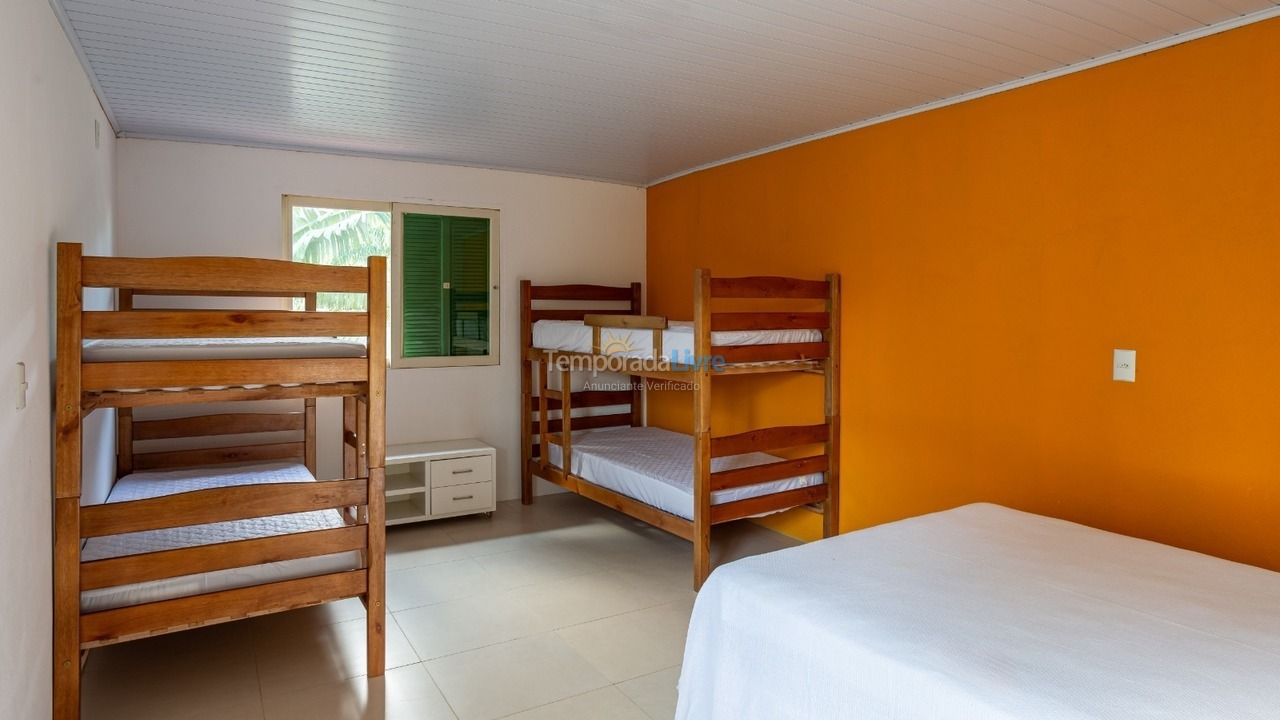 Chácara / sítio para aluguel de temporada em Tijucas (Oliveira)