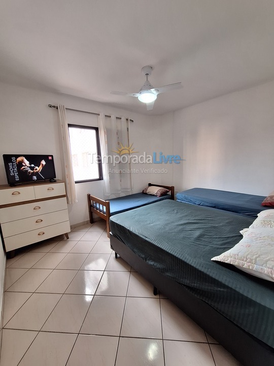 Apartment for vacation rental in Praia Grande (Vila Tupy)