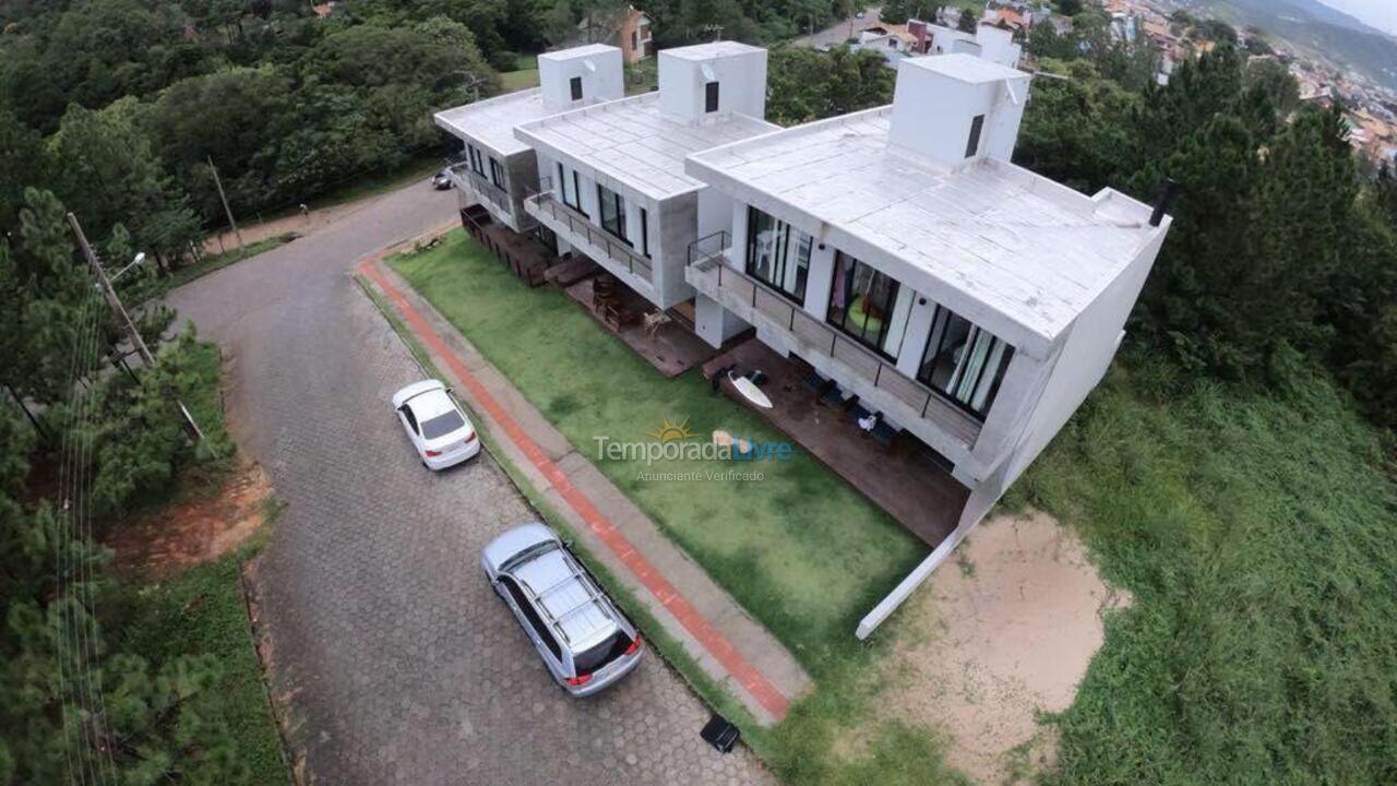 Casa para alquiler de vacaciones em Garopaba (Panorâmico)