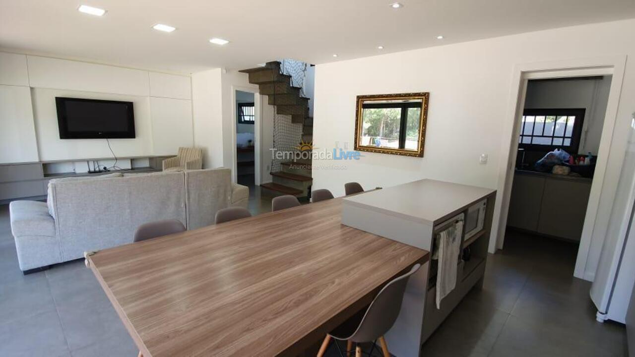 Casa para alquiler de vacaciones em Garopaba (Panorâmico)