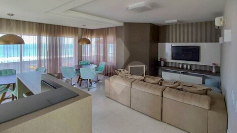 House for seasonal rental for up to 10 people in the Center of Garopaba/SC