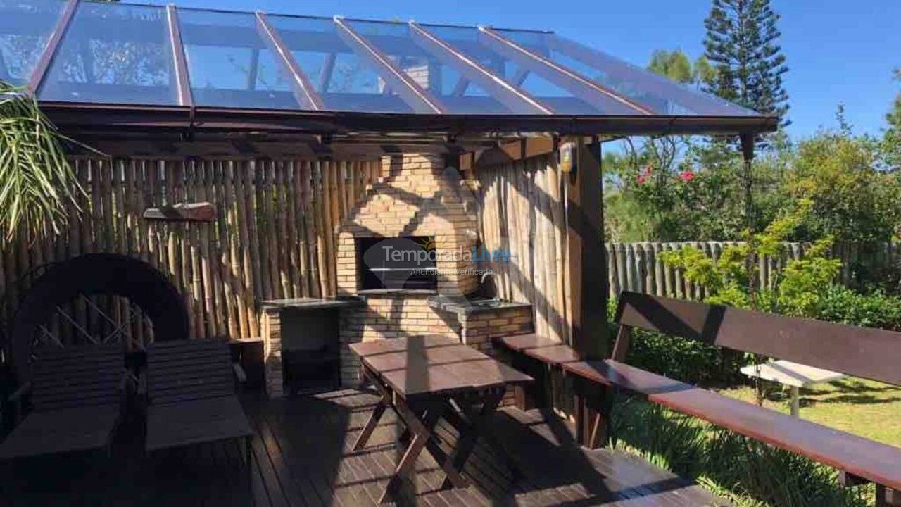 Casa para alquiler de vacaciones em Garopaba (Praia do Silveira)