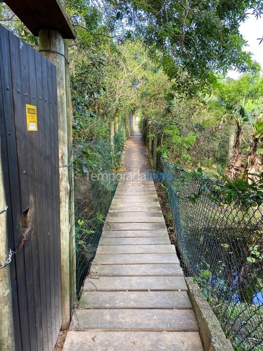 Casa para alquiler de vacaciones em Garopaba (Praia do Silveira)