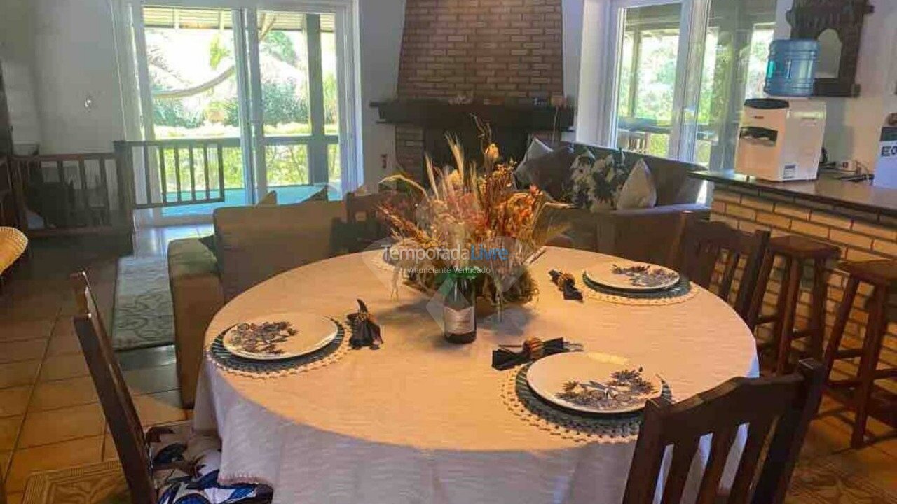 Casa para alquiler de vacaciones em Garopaba (Praia do Silveira)