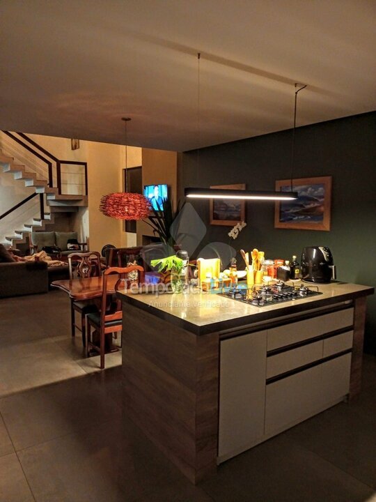 Casa para alquiler de vacaciones em Garopaba (Centro)