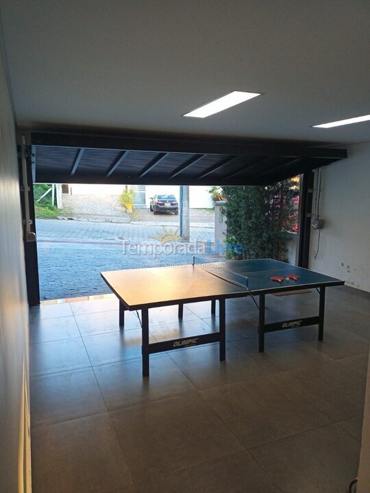 Casa para alquiler de vacaciones em Garopaba (Centro)