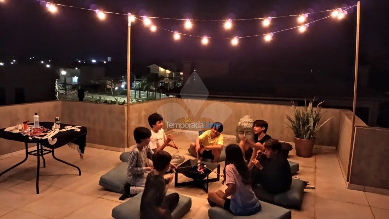 Casa para alquiler de vacaciones em Garopaba (Centro)