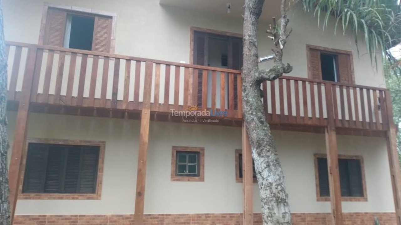 Chácara / sítio para aluguel de temporada em Nazaré Paulista (Ribeirao Acima)