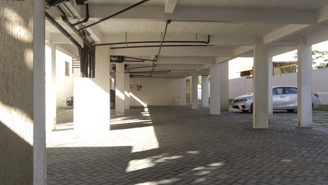 Estacionamento interno