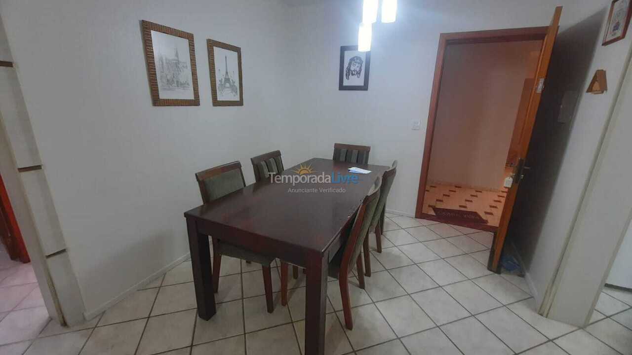 Apartamento para alquiler de vacaciones em Itapema (Meia Praia)