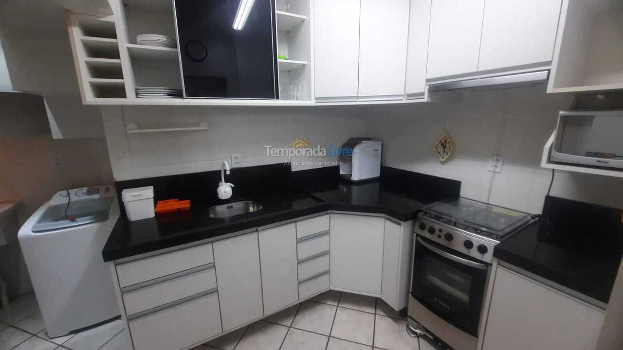 Apartamento para alquiler de vacaciones em Itapema (Meia Praia)