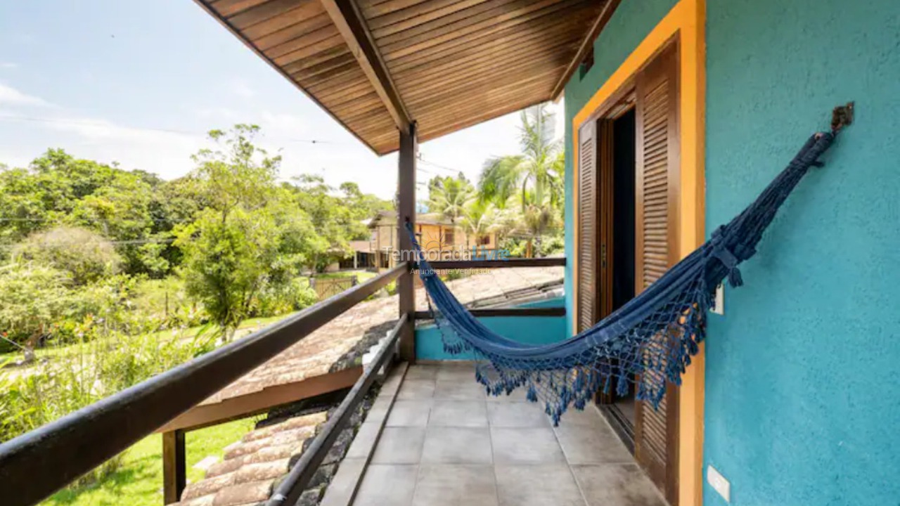 Casa para aluguel de temporada em Ubatuba (Praia de Itamambuca)