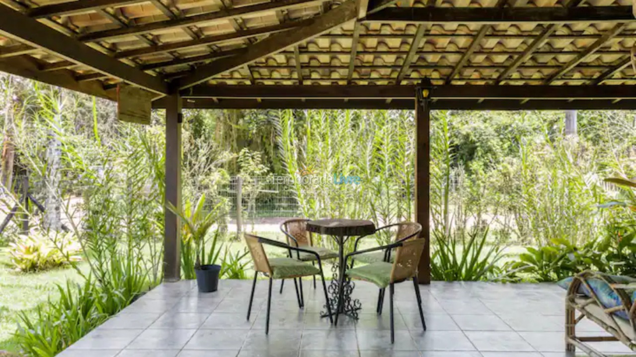 Casa para aluguel de temporada em Ubatuba (Praia de Itamambuca)