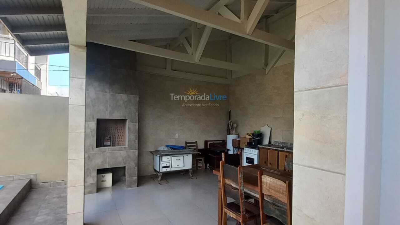 Casa para alquiler de vacaciones em Bombinhas (Mariscal)