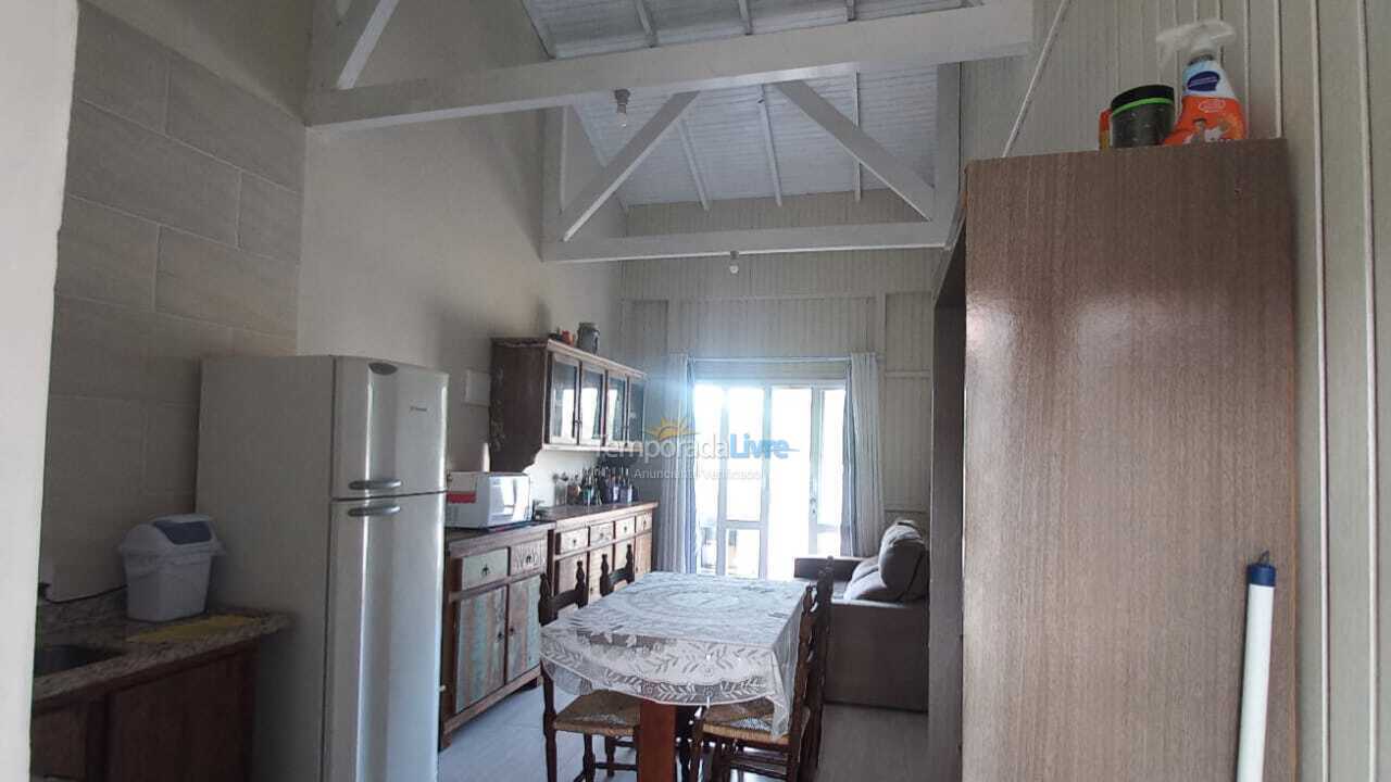 Casa para alquiler de vacaciones em Bombinhas (Mariscal)