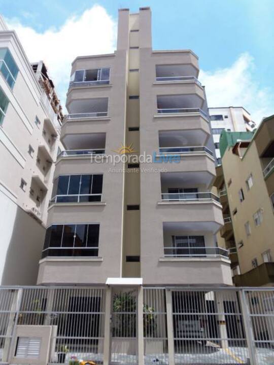 Apartamento para aluguel de temporada em Itapema (Meia Praia)