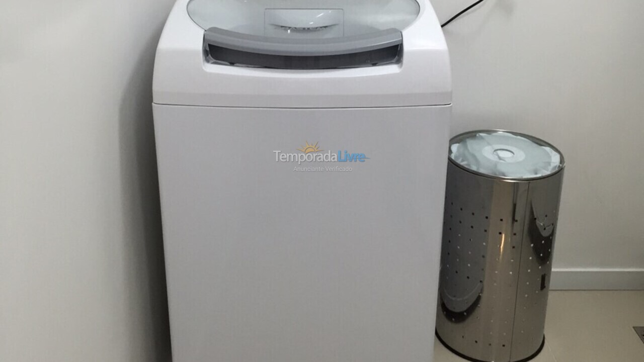 Apartamento para aluguel de temporada em Itapema (Meia Praia)